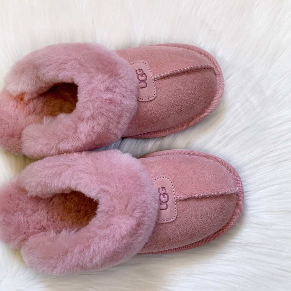UGG Coquette Clog Slippers For Indoor/Outdoor - Picture 3 of 6